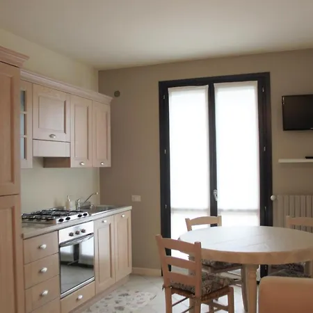 Casa Vacanza Dei Re-by Goccia Di Lago Appartement *